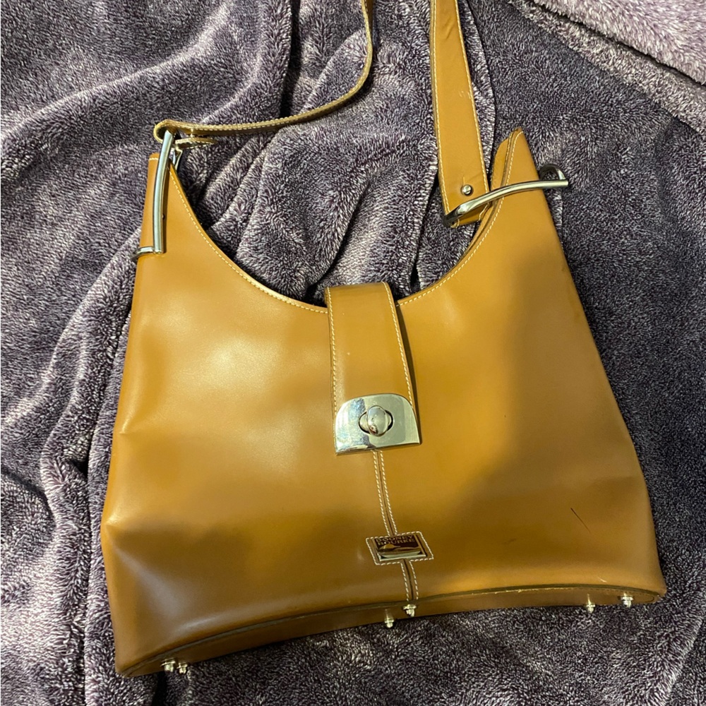 Dooney and Bourke purse